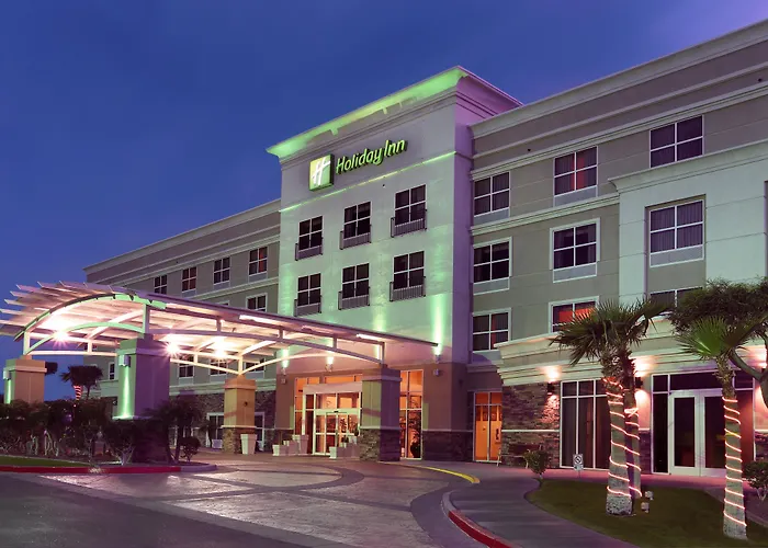 Hampton & Hotel