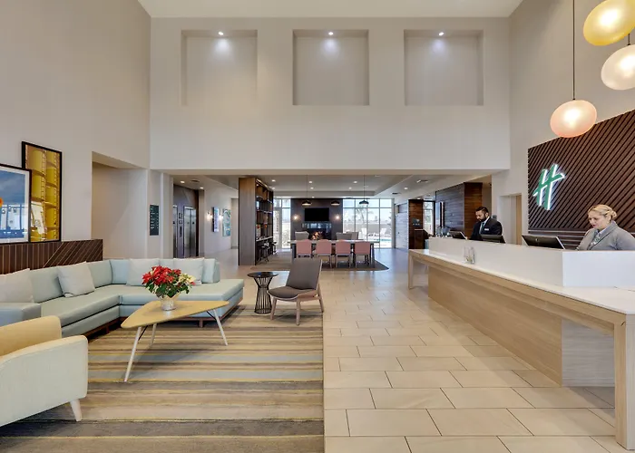Hotel Hampton & 3*