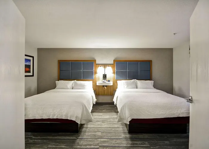 Hampton & 3* Yuma