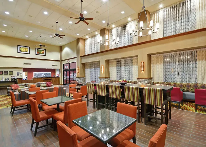 Hampton & Hotel Yuma