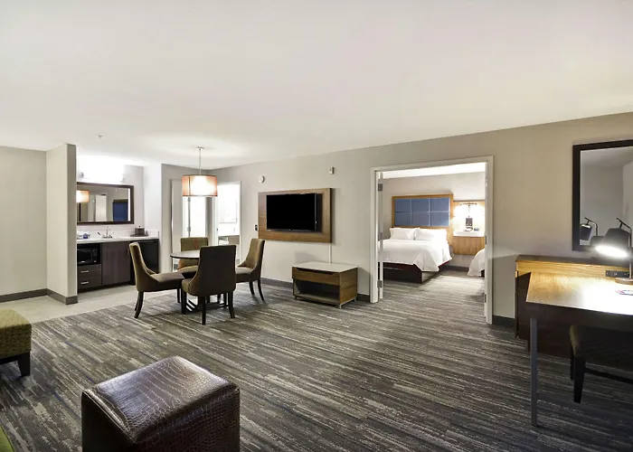 Hotel Hampton &